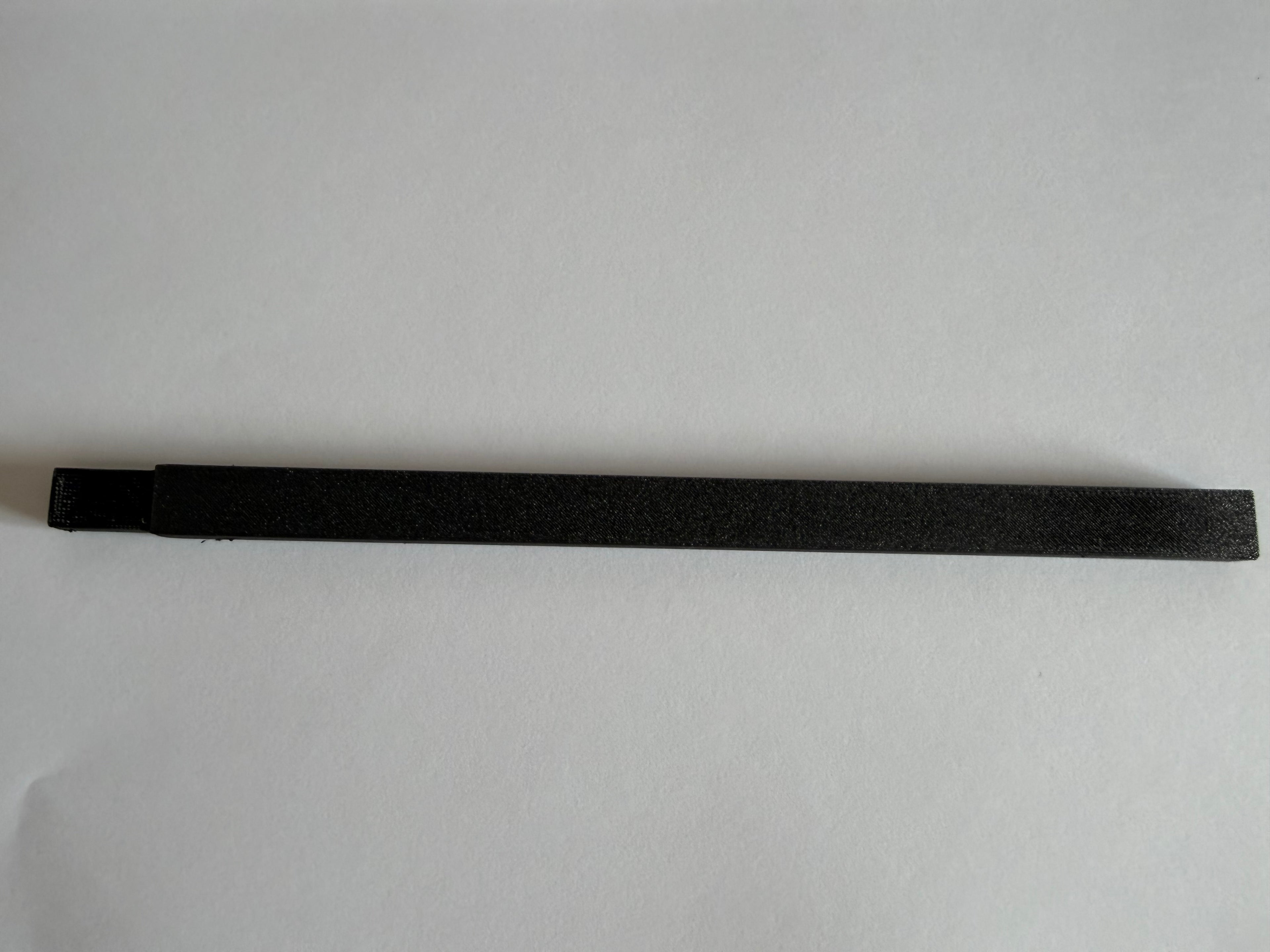 Cable Duct Cover for Slat Walls