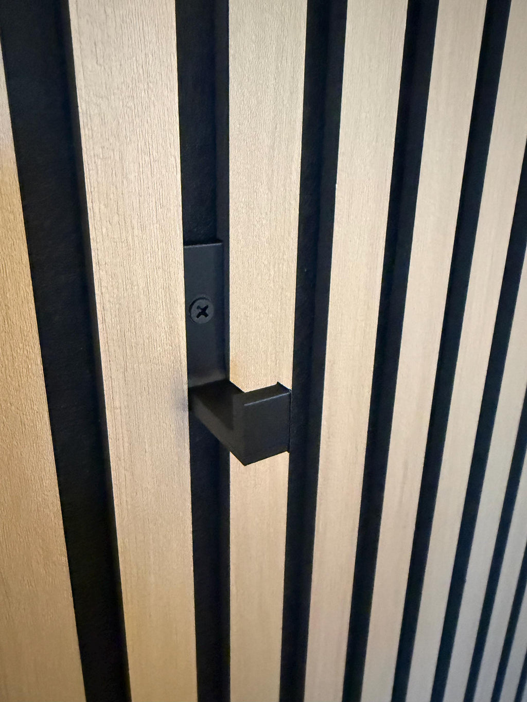 Pack of 2 x Matte Black Acoustic Slat Wall Hook – Coat Jewellery Hanger