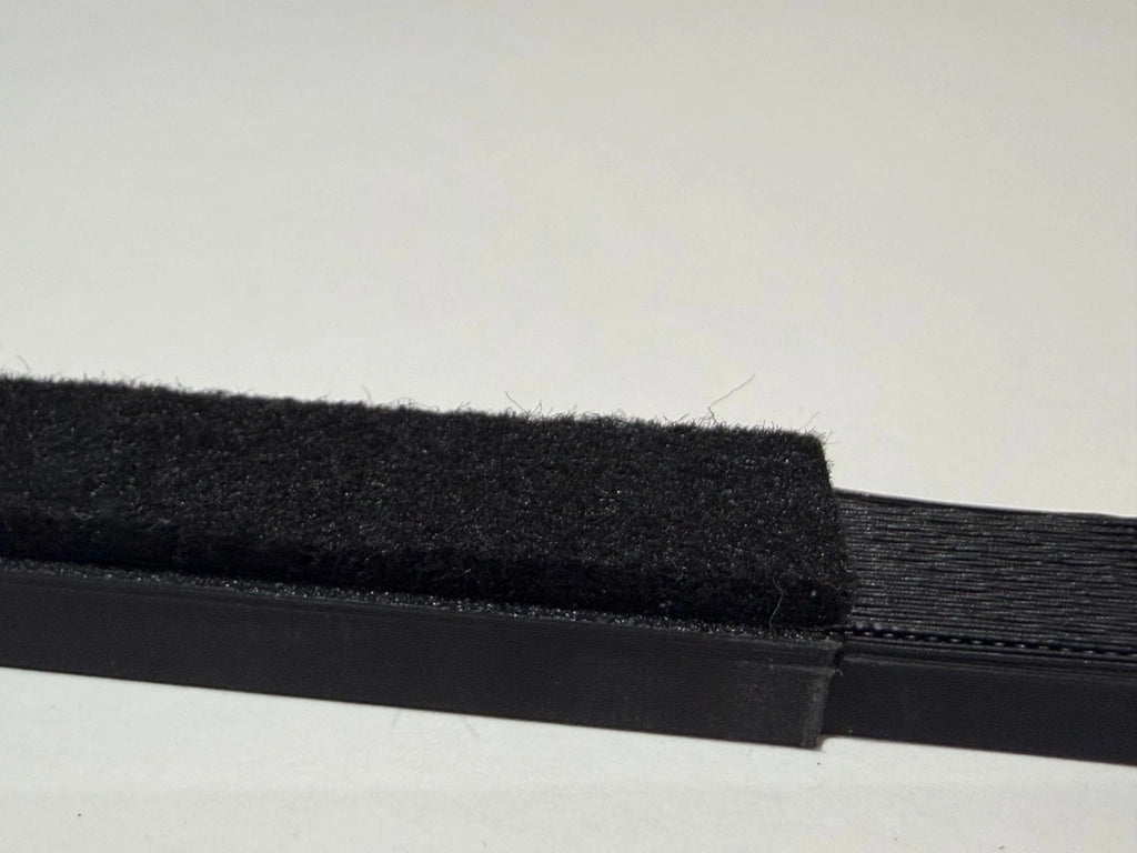 Felt-Finish Cable Duct Cover for Slat Walls | 22cm &amp; 27cm | 10-20mm
