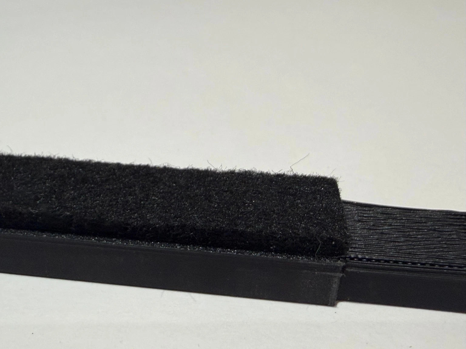 Felt-Finish Cable Duct Cover for Slat Walls | 22cm &amp; 27cm | 10-20mm